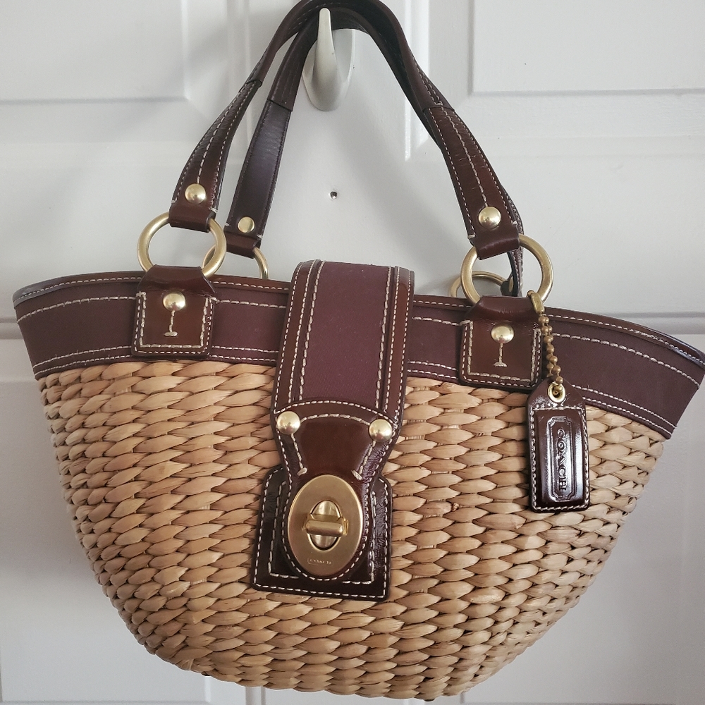 Coach bucket bag